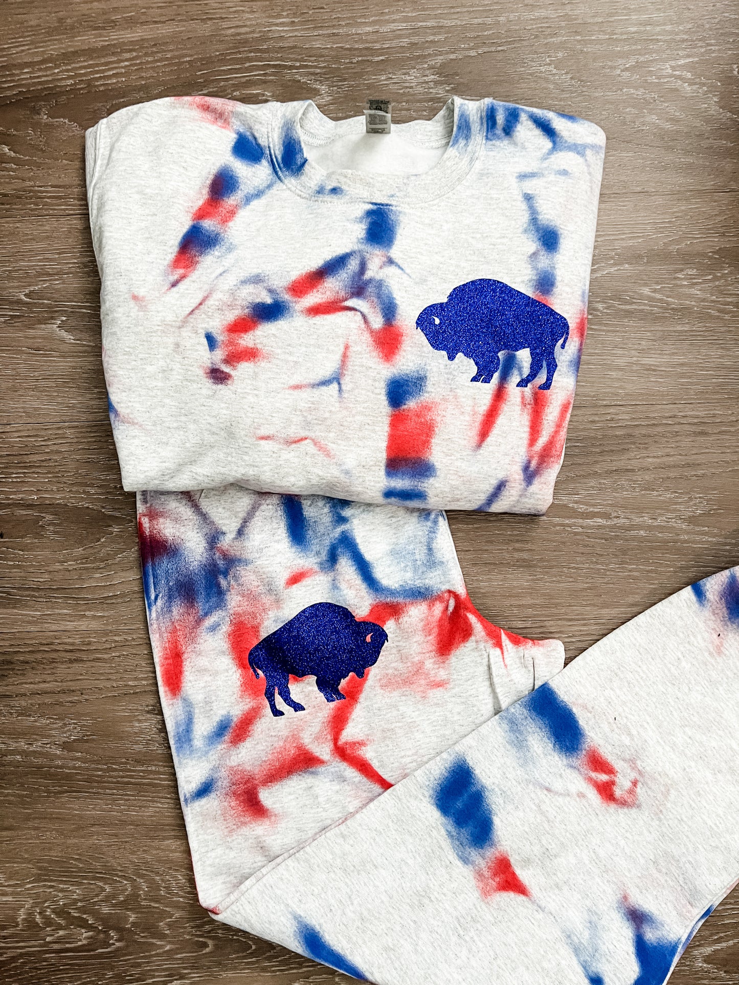 Buffalo grey tie dye crewneck, Buffalo splatter dye crewneck, Buffalo tie dye grey sweatshirt