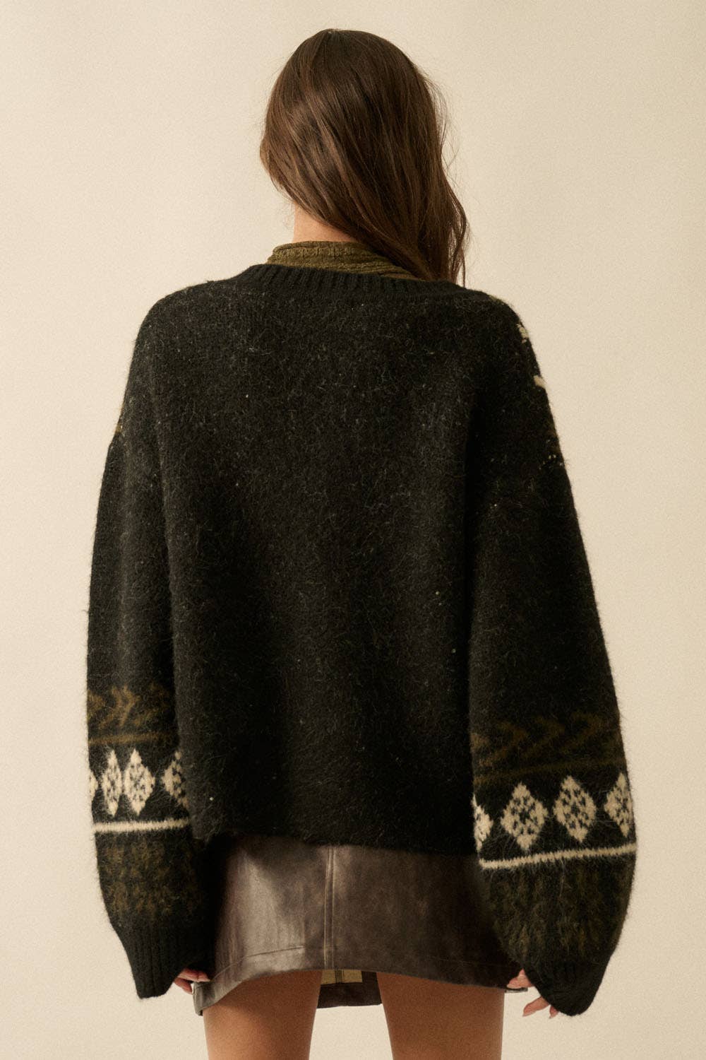 Fuzzy-Knit Patterned Jacquard Button-Up Cardigan