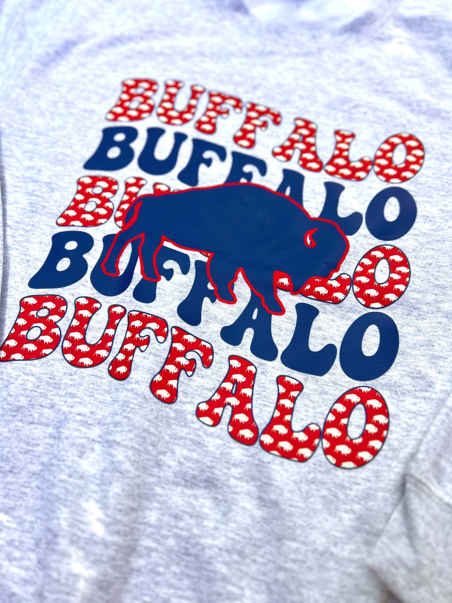 Buffalo wavy crewneck, Buffalo crew, Buffalo groovy crew