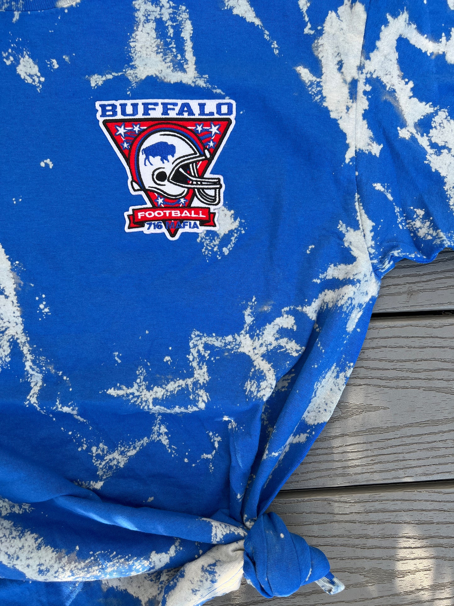 Buffalo embroidered patch bleach tee, Buffalo patch t-shirt, Buffalo tie-dye tee
